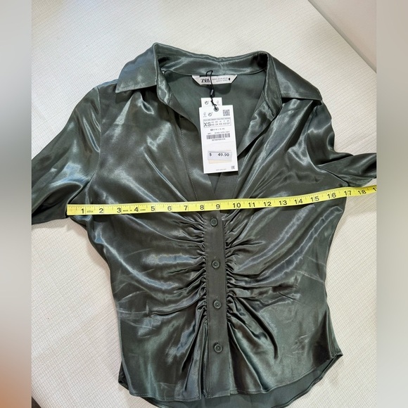 New Zara Green Satin Blouse - Picture 5 of 6